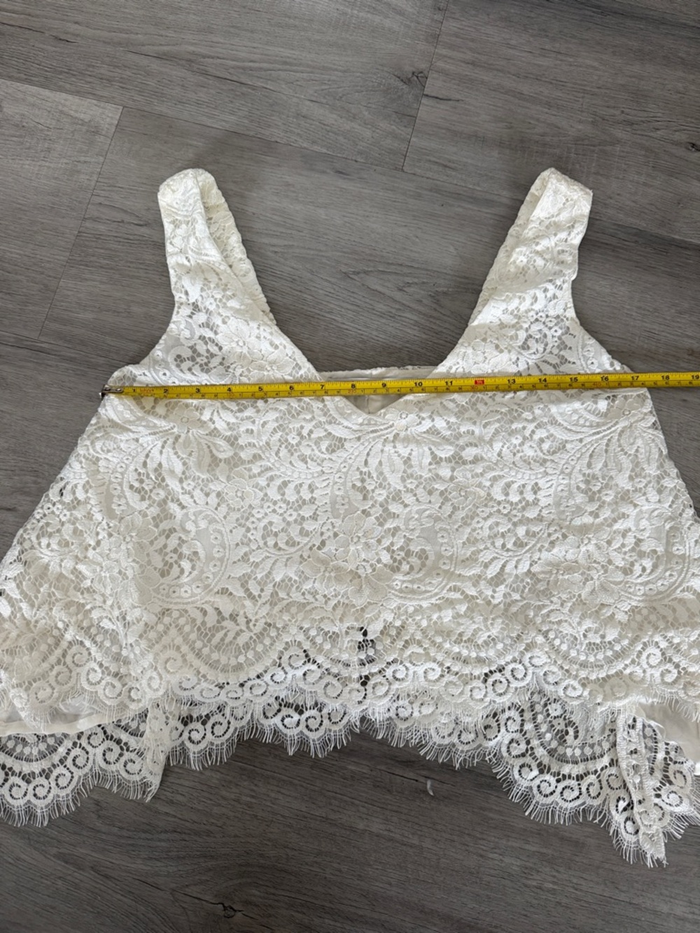 Winston Lace Open Back Top - Picture 12 of 13